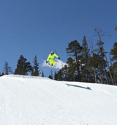 alpine skiier
