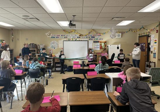 HIST 139 goes to Spring Creek Elementary!